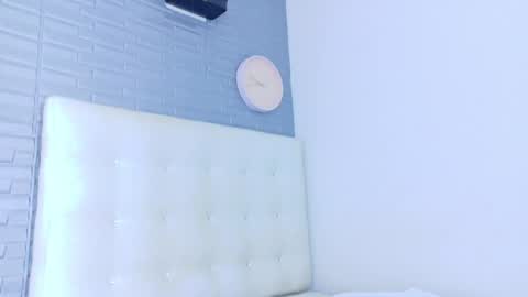 pervert_shydoll online show from May 8, 3:23 am