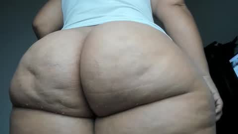  Alexandra  online show from February 5, 8:52 am