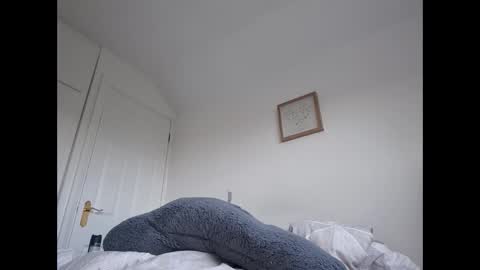 Snapshot of pete_le_meat chatting on June 2, 7:38 pm pete_le_meat online show from June 2, 7:38 pm