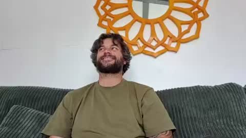 Snapshot of pete_le_meat chatting on June 16, 3:36 pm pete_le_meat online show from June 16, 3:36 pm