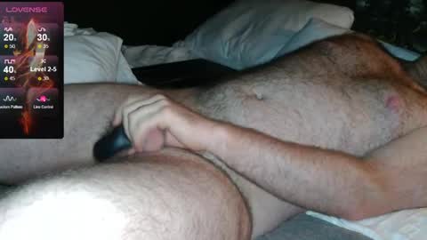 Snapshot of petecolossus chatting on June 3, 3:53 am Pete online show from June 3, 3:53 am