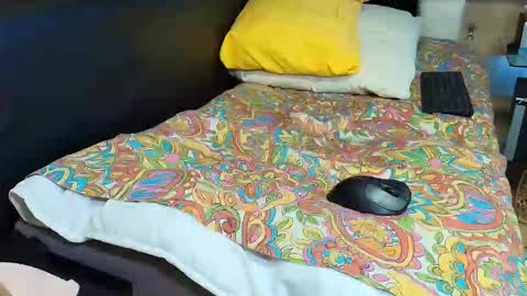 Snapshot of peter196888 chatting on February 1, 11:25 pm peter196888 online show from February 1, 11:25 pm