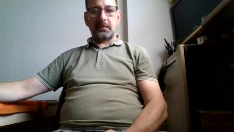 Snapshot of peter50only4you chatting on August 4, 12:19 pm peter50only4you online show from August 4, 12:19 pm