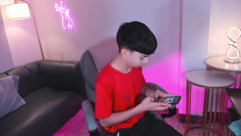 Peter online show from November 9, 6:28 pm