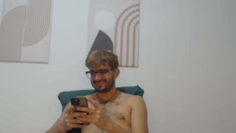 FELIPE online show from April 19, 8:55 pm