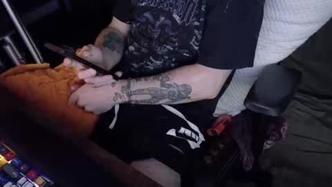 peterbeater2 online show from November 23, 2:39 pm