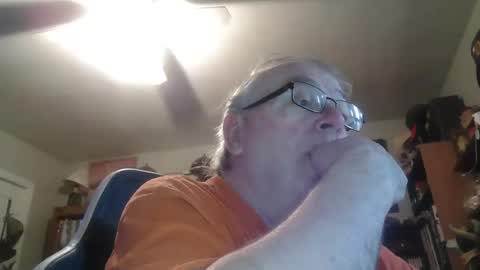 peterinohio57 online show from May 2, 11:48 am