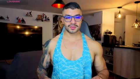 Snapshot of peterjack7 chatting on May 13, 12:30 am Peter Jack online show from May 13, 12:30 am