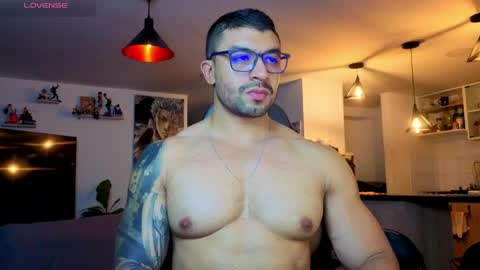Snapshot of peterjack7 chatting on May 26, 2:29 am Peter Jack online show from May 26, 2:29 am