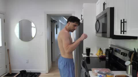 Snapshot of peterparkerrxox chatting on May 29, 8:40 pm Peter Parker online show from May 29, 8:40 pm