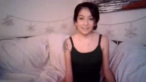 petite treat  online show from December 20, 5:03 am