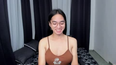 Snapshot of petiteasianmarian chatting on June 19, 12:20 pm bigcock Marian online show from June 19, 12:20 pm