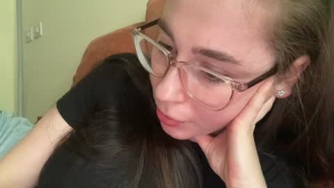 Snapshot of petitebecky chatting on June 15, 11:34 am Petite Becky online show from June 15, 11:34 am