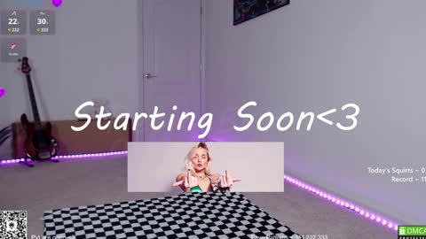 PiperAvery online show from January 25, 12:27 am