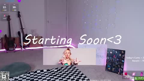 PiperAvery online show from February 26, 2:26 am