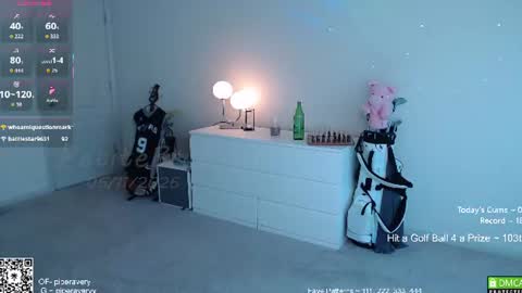 Snapshot of petitebrat chatting on June 11, 2:59 pm PiperAvery online show from June 11, 2:59 pm