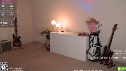 Snapshot of petitebrat chatting on July 2, 1:16 am PiperAvery online show from July 2, 1:16 am