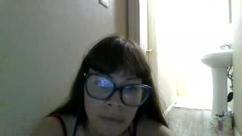 Snapshot of petitedoll30 chatting on July 4, 1:12 am Petitedoll30 online show from July 4, 1:12 am
