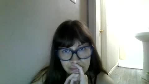Snapshot of petitedoll30 chatting on July 13, 1:30 am Petitedoll30 online show from July 13, 1:30 am