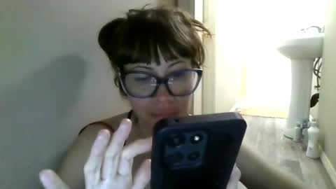 Snapshot of petitedoll30 chatting on July 18, 2:27 am Petitedoll30 online show from July 18, 2:27 am
