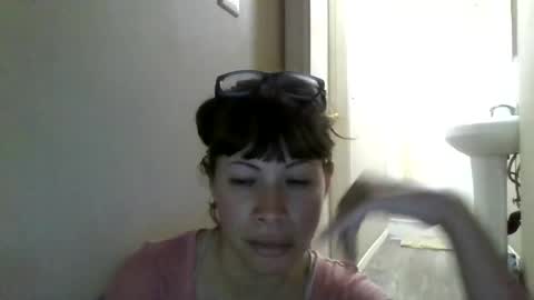 Snapshot of petitedoll30 chatting on July 28, 9:25 pm Petitedoll30 online show from July 28, 9:25 pm