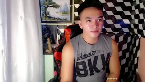 Snapshot of petitehugecockxnxxx chatting on November 9, 7:39 am Call me jake online show from November 9, 7:39 am