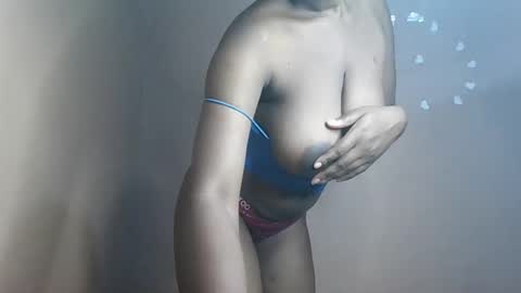 Snapshot of petitemomma76379 chatting on May 30, 4:59 pm sexy chocolate online show from May 30, 4:59 pm