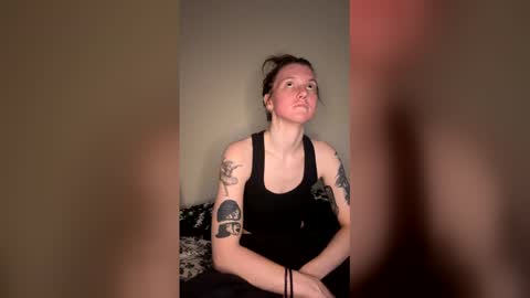 I am very new and dont know what im doing lol online show from April 28, 11:43 pm