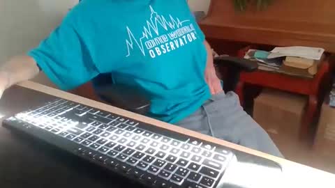 petitwilly online show from October 27, 9:35 am