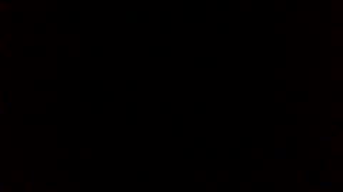 Snapshot of pettite_babe chatting on December 31, 8:04 am Arielle online show from December 31, 8:04 am