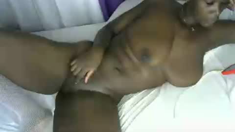 pettite_cora1 online show from July 12, 12:23 am