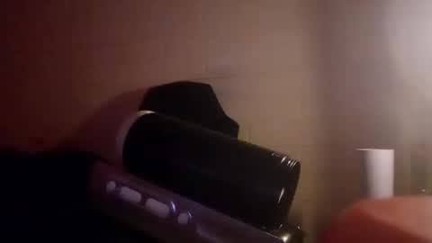 Snapshot of pevinu chatting on October 26, 7:36 am Hugh Pervert online show from October 26, 7:36 am