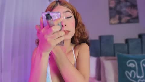 Snapshot of peytonn_monroe chatting on July 13, 6:22 pm peytonn_monroe online show from July 13, 6:22 pm