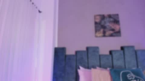 Snapshot of peytonn_monroe chatting on July 21, 7:38 pm peytonn_monroe online show from July 21, 7:38 pm