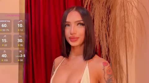 Snapshot of peytonreeds chatting on November 21, 3:05 am Pet Rees online show from November 21, 3:05 am