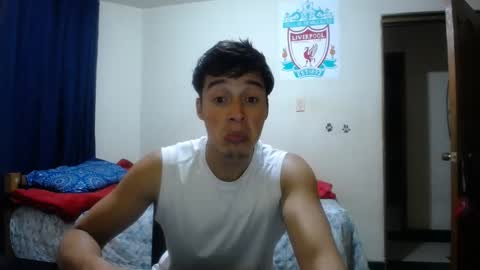 Snapshot of pgcf95 chatting on April 4, 8:17 pm pgcf95 online show from April 4, 8:17 pm