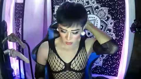 JOHN online show from April 22, 1:19 am