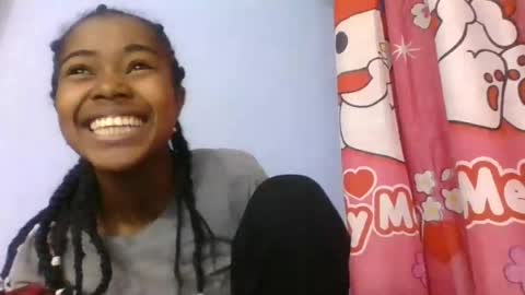 phania185885 online show from July 11, 7:11 am