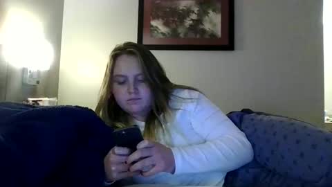 PhatAssBlond online show from December 8, 8:36 pm