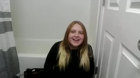 PhatAssBlond online show from December 21, 1:15 am