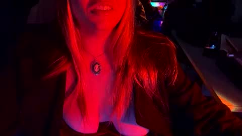 XGoddessPhattyX online show from March 12, 9:59 am