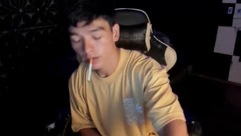 AJ online show from November 5, 9:42 am