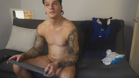 Philip Dalton online show from November 23, 9:36 pm