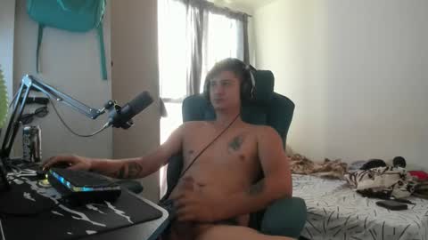 Snapshot of philip_dj chatting on November 21, 12:04 pm philip_dj online show from November 21, 12:04 pm