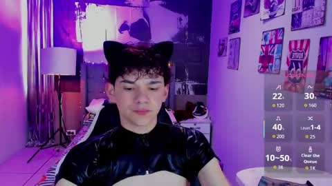 Snapshot of philippsx chatting on May 26, 8:05 pm PHILLIP online show from May 26, 8:05 pm