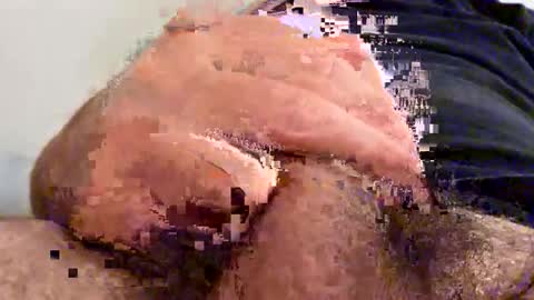 Snapshot of philllllll508346 chatting on September 19, 1:07 am philllllll508346 online show from September 19, 1:07 am