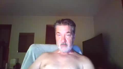 Snapshot of phillyslave21 chatting on November 7, 10:48 am slave online show from November 7, 10:48 am