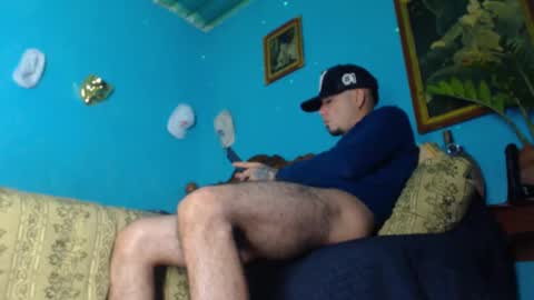 Snapshot of phlilloyhighclouds chatting on January 28, 7:00 pm phlilloyhighclouds online show from January 28, 7:00 pm