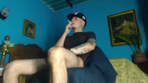 Snapshot of phlilloyhighclouds chatting on February 9, 11:58 am phlilloyhighclouds online show from February 9, 11:58 am