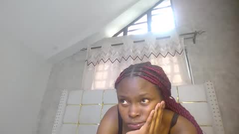 phoebe online show from March 16, 5:44 am